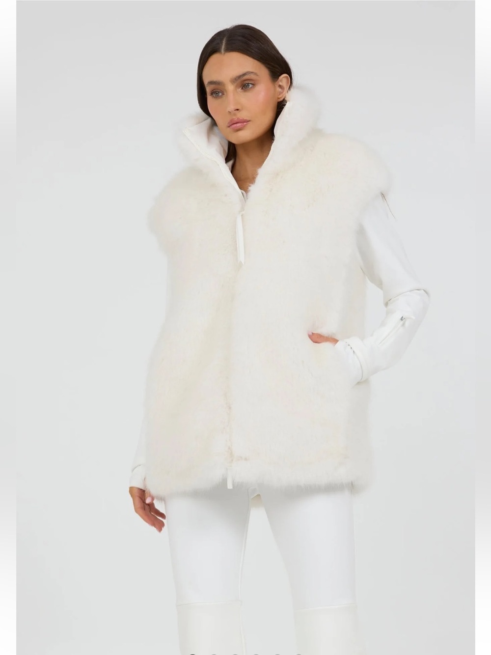 NWT WNTR Ski Polar Flip Vest Reversible Faux Fur White Skiwear Size S